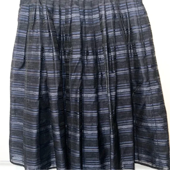 Black Plaid A Line Knee Length Skirt Womens 8 - Picture 10 of 10